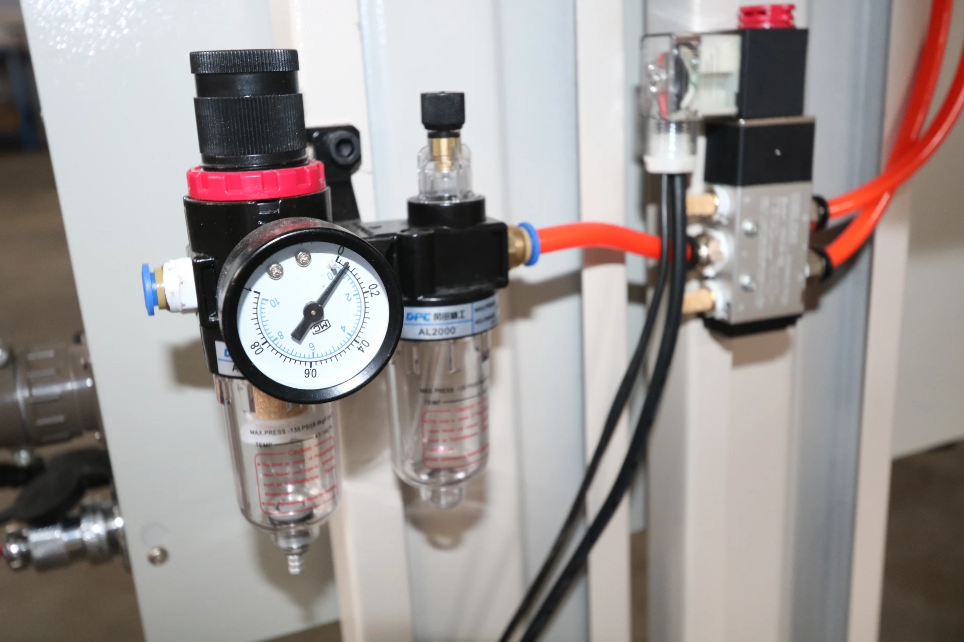 Surgical Gown Bra Cup Disposable Mask Embroidery Lace Making Fabric Small Ultrasonic Sewing Machine