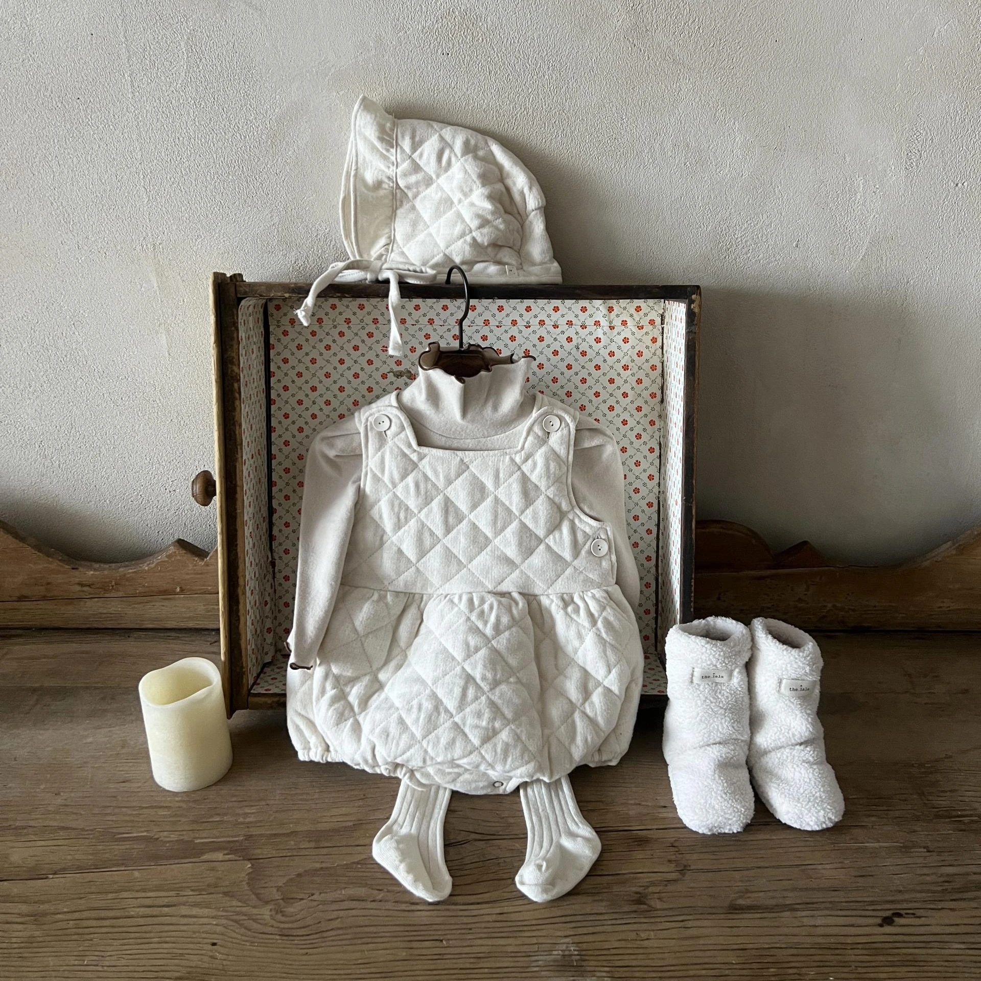 wholesale Winter online store new design newborn baby solid custom cotton jumpsuit toddler 0-2T sleeveless high quality rompers