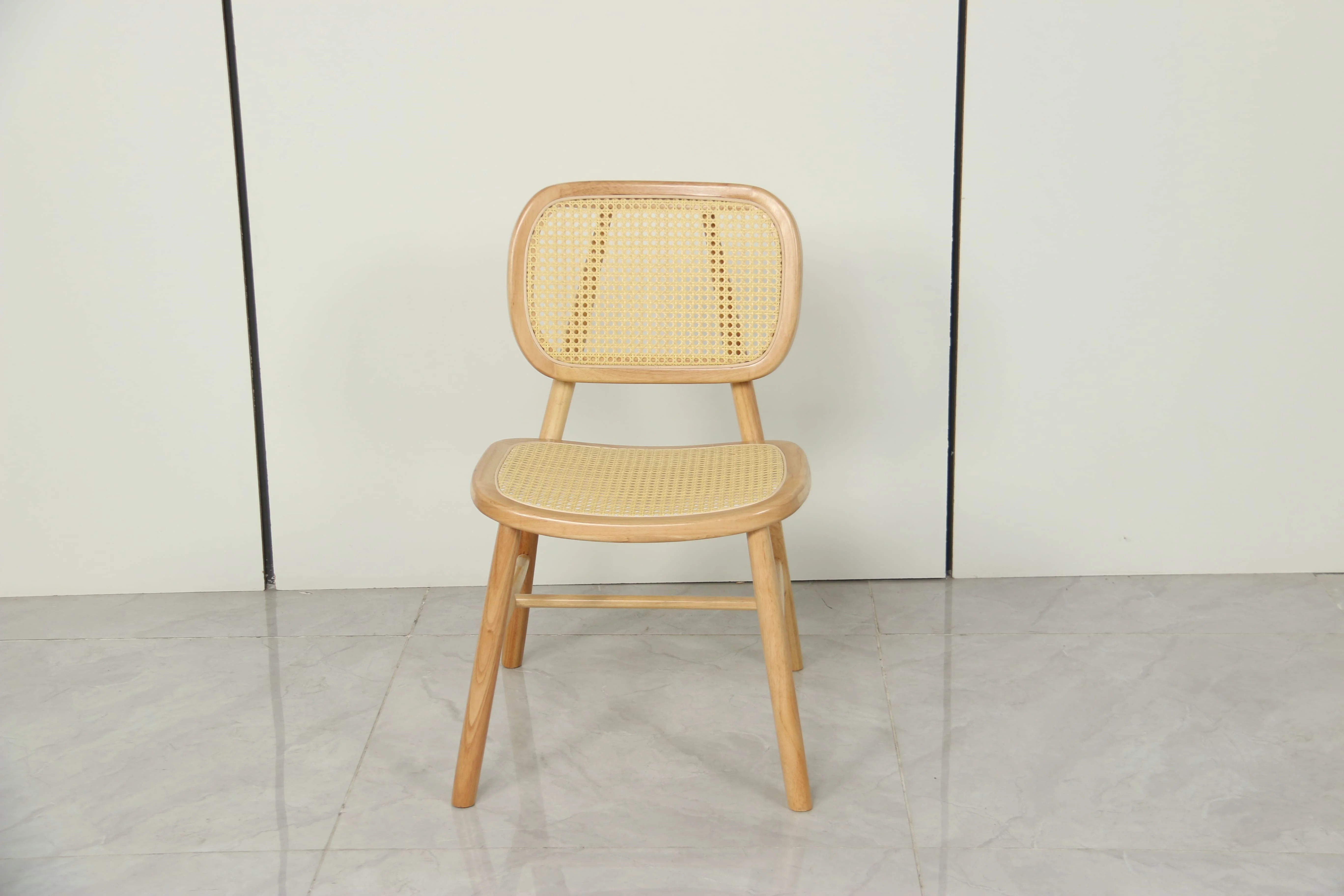 Best Sale Nordic Retro Home Dining Room Cafe Bistro Restaurant Solid Wood Woven Rattan Wicker Coffee Dining Chair