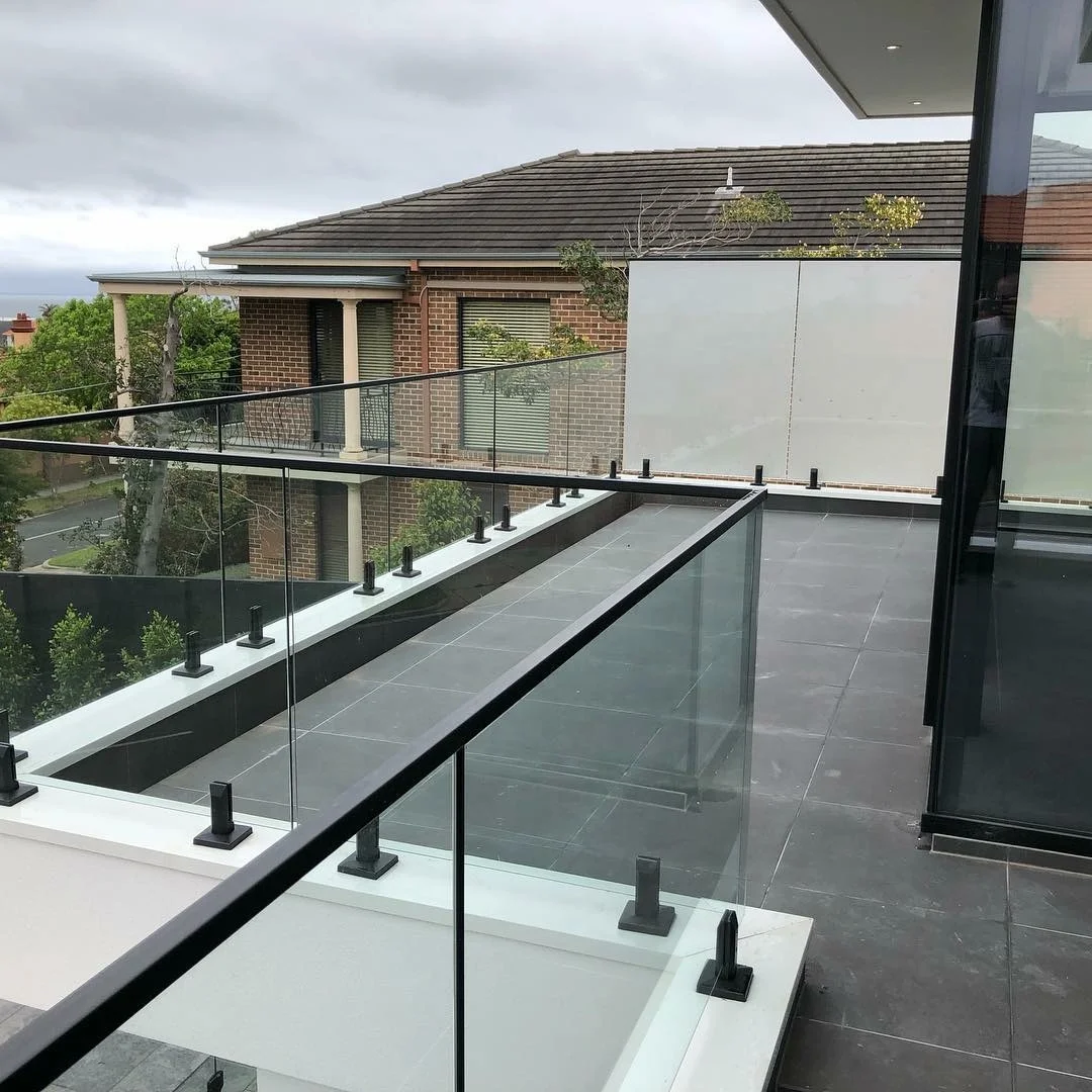 Top Manufacturer Deck Balustrade Handrails Railing Frameless Glass Balustrade Stair Stainless U-Channel For Glass Railing