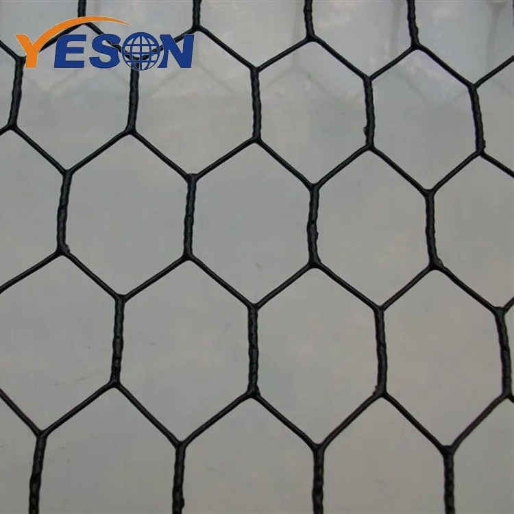 Hot Dip Galvanized Iron Wire Mesh fencing poultry Netting Hexagonal Chicken cage Wire Mesh Roll