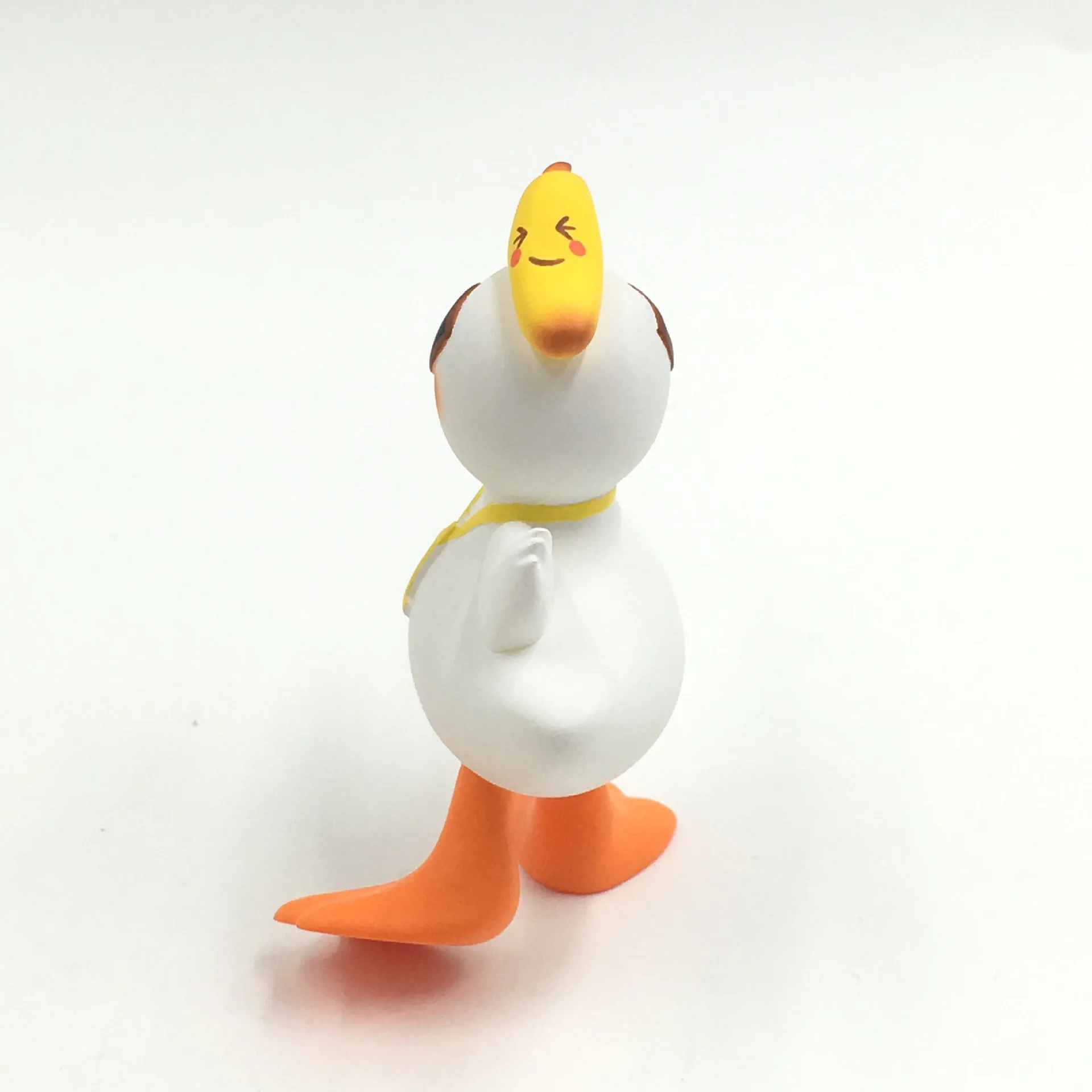 Custom Whole sales promotional gifts Collectible Vinyl Resin Duck Figures OEM Soft PVC Toys