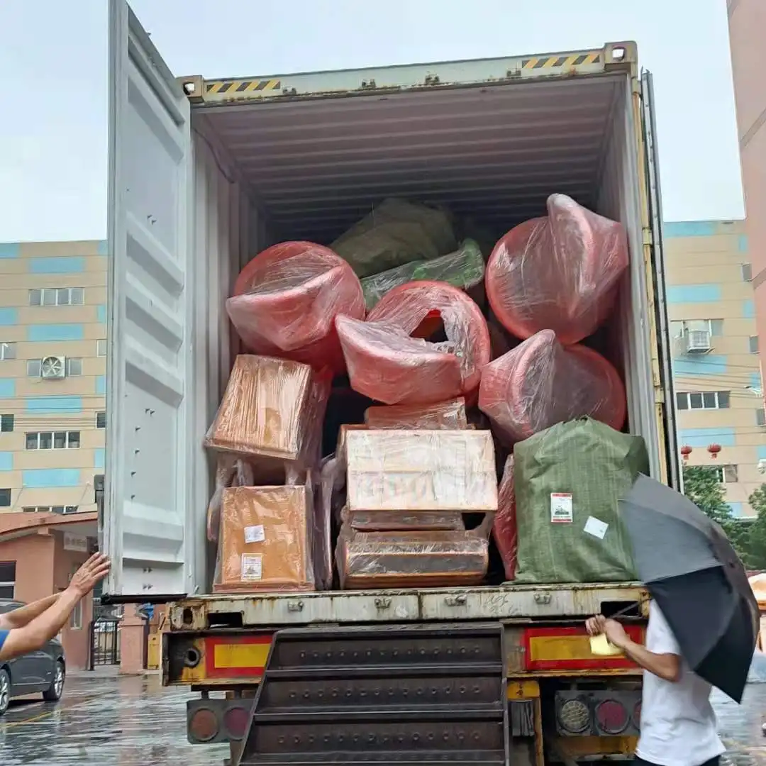 New design Entertainment and amusement park outdoor kids playground plastic playground