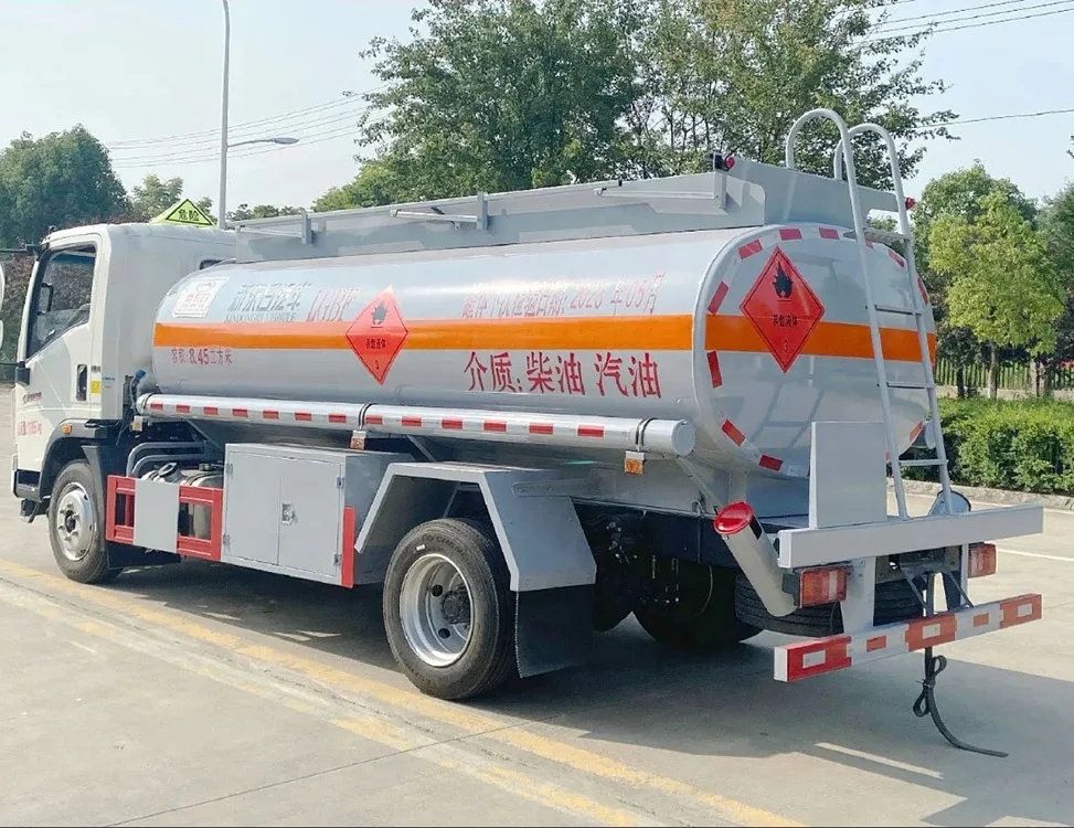 XDR truck gallons 2 axle oil tank body fuel tanker truck price