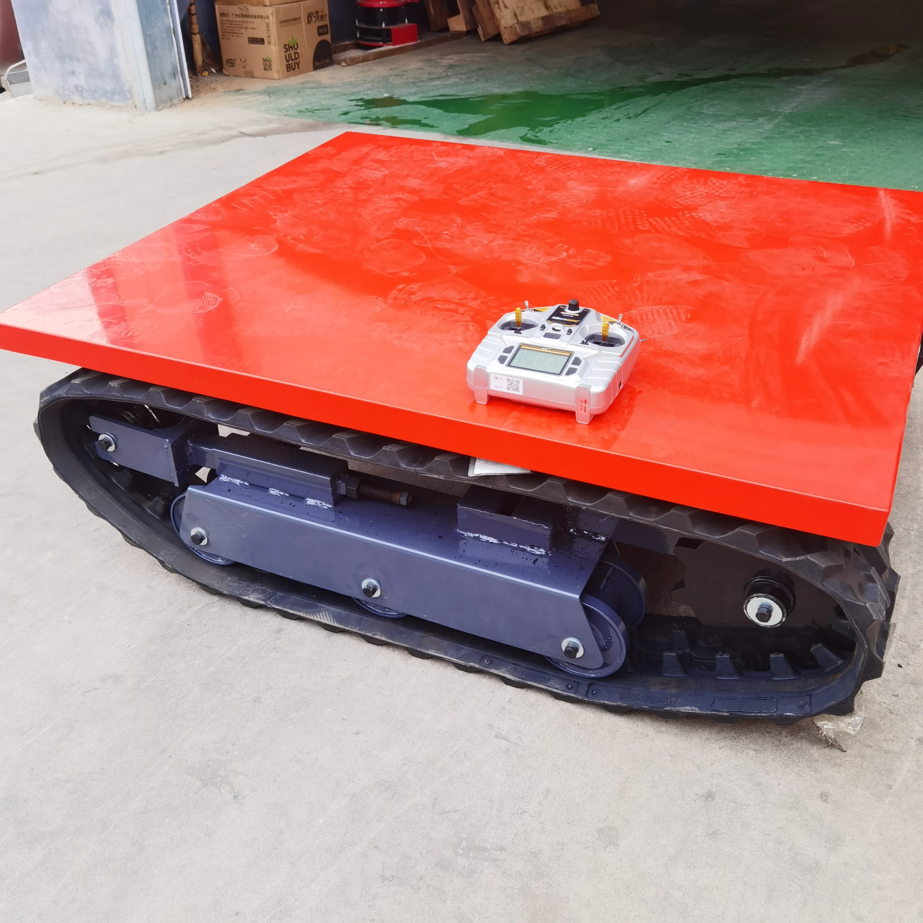 Customized professional crawler chassis tracked carrier remote control  tracked chassis  with CE certification