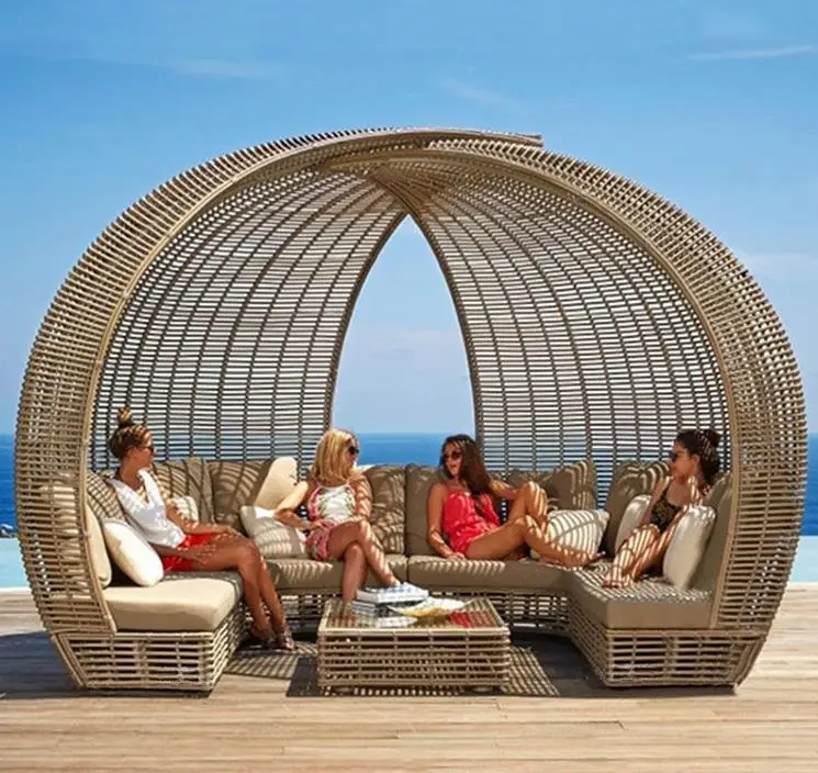 High Quality European Style outdoor wicker unique round shape home and garden furniture rattan sofa set with canopy