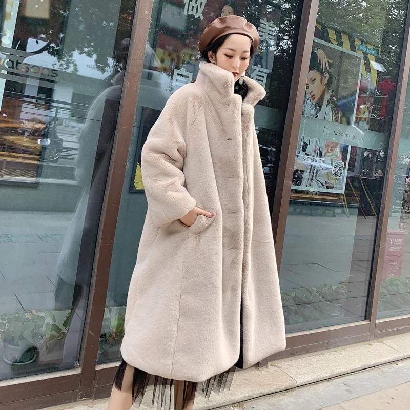 Winter Fur Colorful Coat  Plus Size Coats With Fur For Ladies In Winter fox winter furry Rabbit White wholesaler jacket