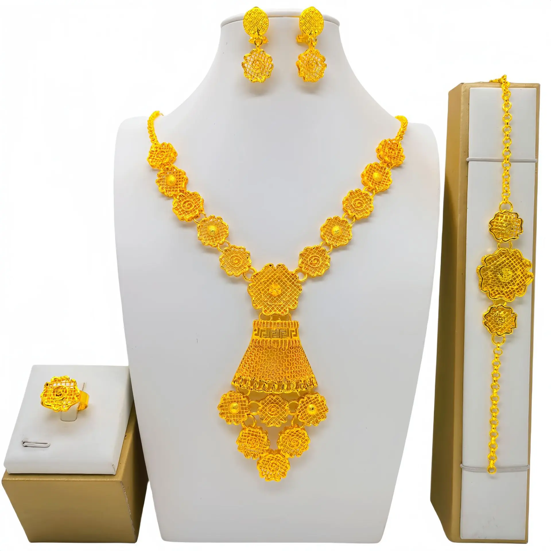 Wholesale Gold Plated Geometric Pendant Jewelry Dubai Necklace Set with Ring Jewelry Indian Wedding Women Bracelet