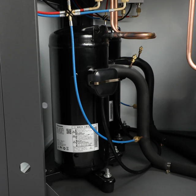 
50C T3 working ambient temperature 36KW air cooled water tank with coil chiller 