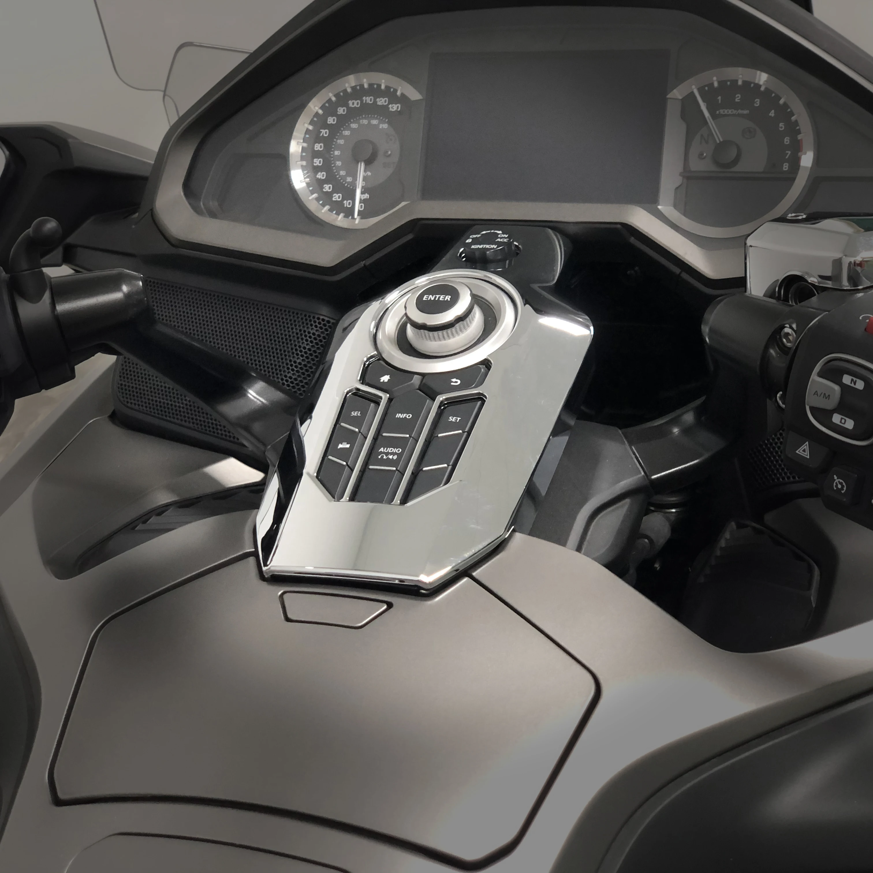 Хромированная декоративная крышка центральной консоли, панель переключателя, декоративное покрытие для Honda Gold Wing1800 GL1800B GL1800 F6B