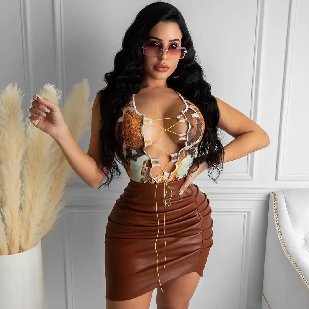 
Free Shipping C11117 - women sexy fashion bandage pleated leather mini skirt 