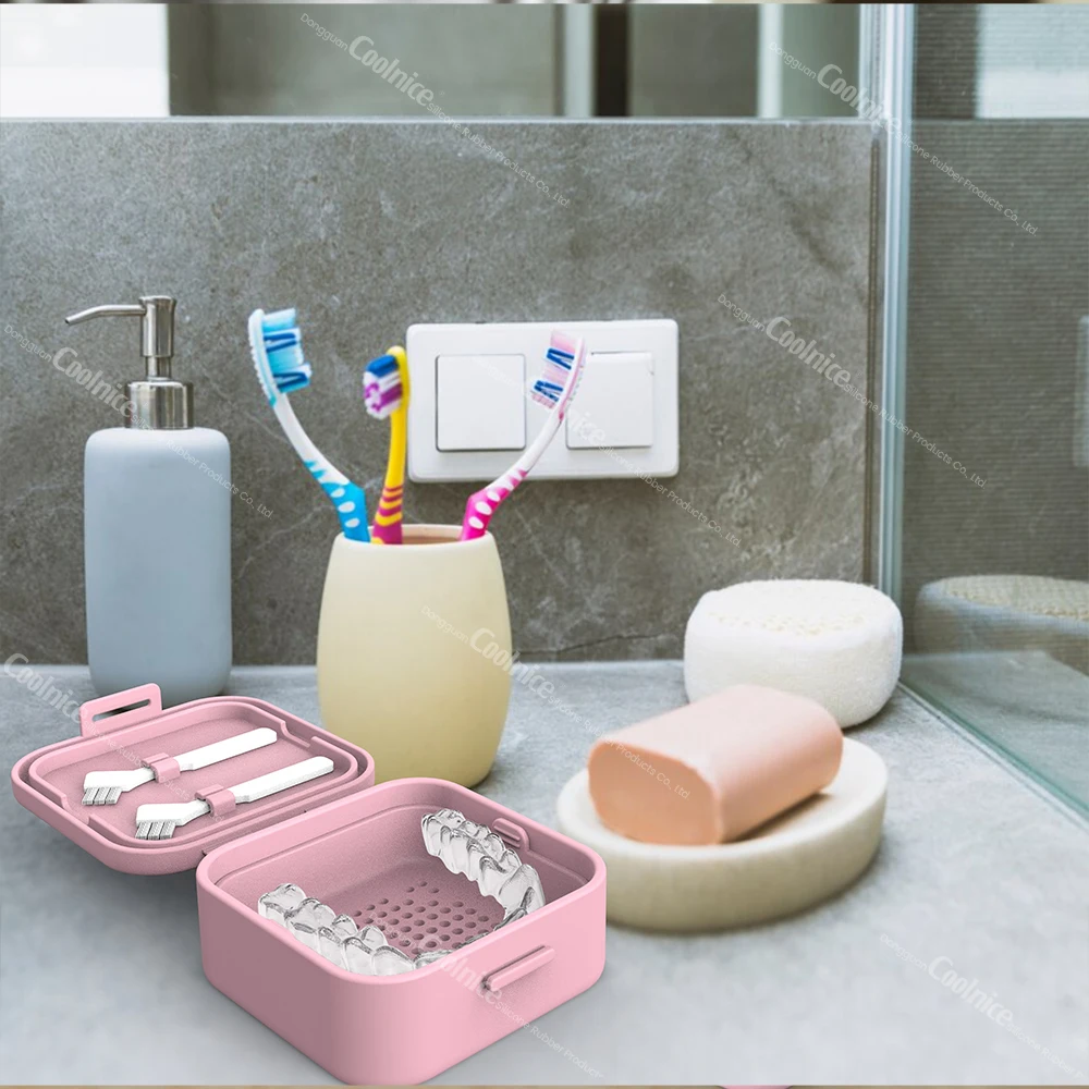 2024 New Design Product Custom Logo Invisible Storage Box Silicone Orthodontic Aligner Retainer case Aligner Dental Denture Box