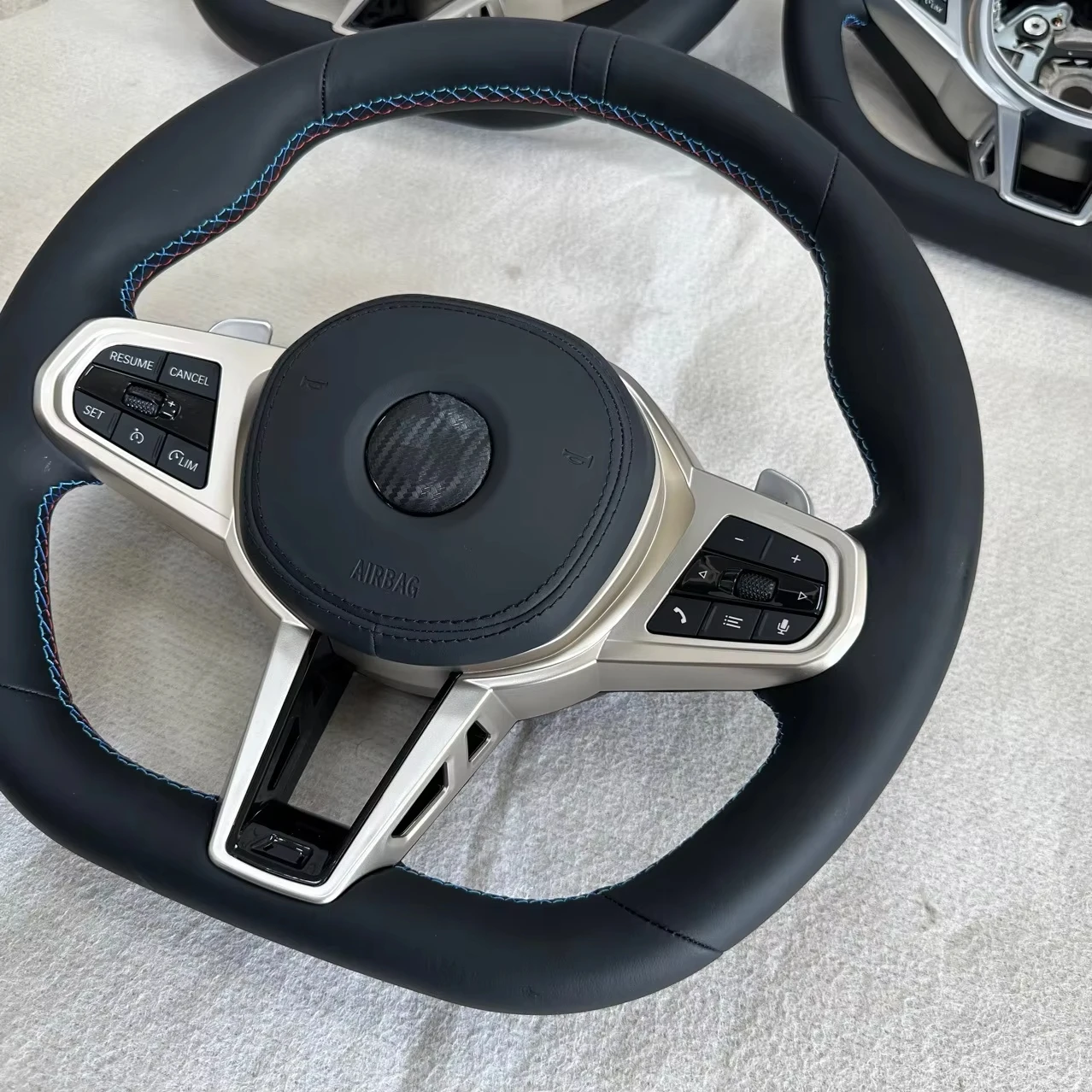 Half Perforated Leather Forged Carbon LED Steering Wheel for BMW G Series G11 G12 G20 G21 M3 G80 G81 M4 G82 G83 G30 G31 G32 G01