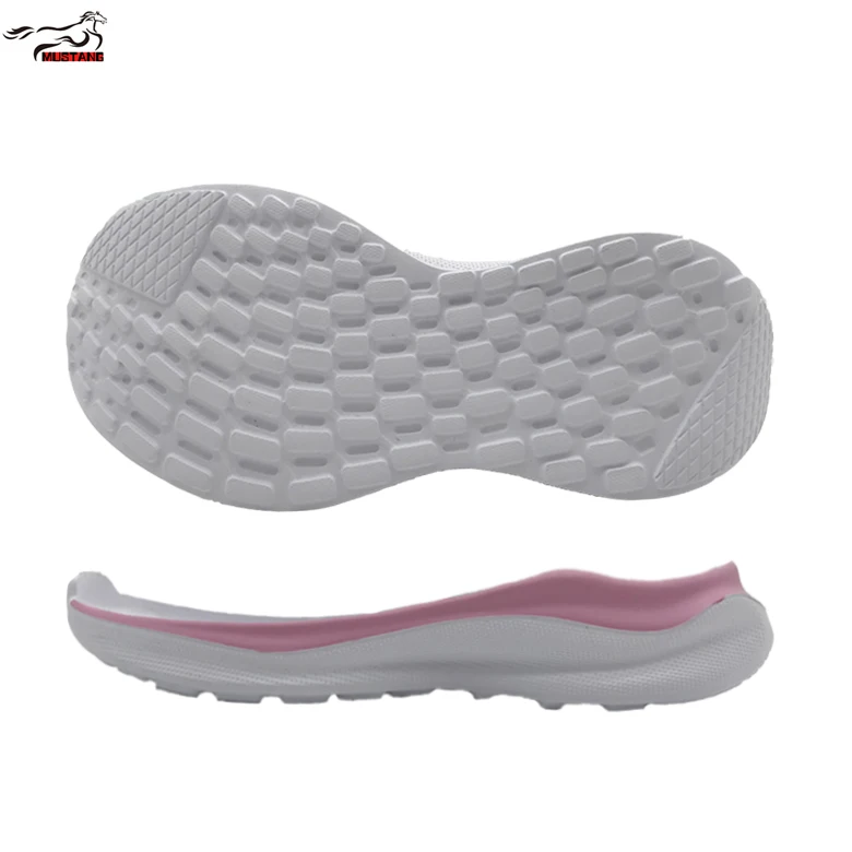 Mustang высокое качество оптовая продажа Индивидуальные Детские кроссовки с логотипом EVA нескользящая подошва для Бразилии