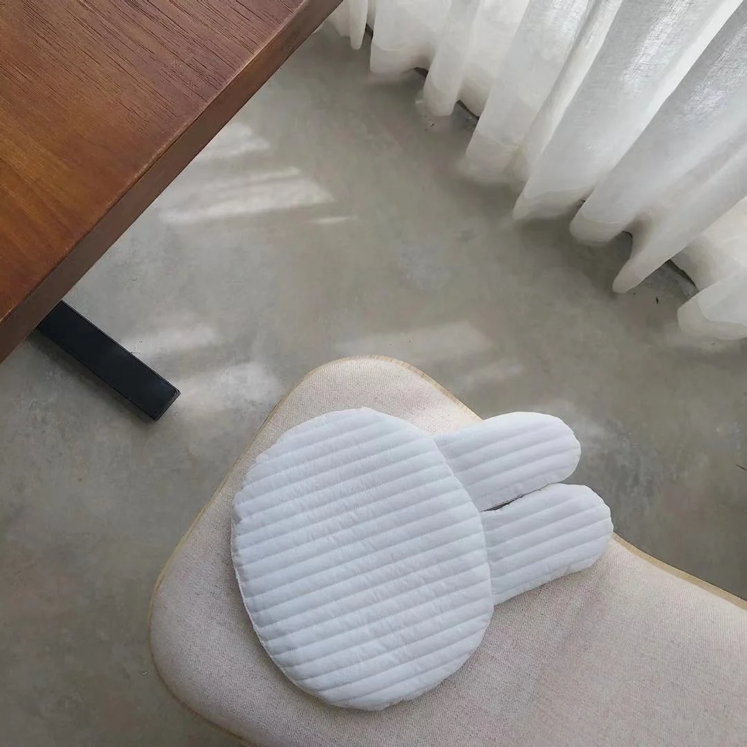 Cute Design Cotton Round Stereotyped Infant Newborn Sleep Flat Support Baby Nursing Pillow