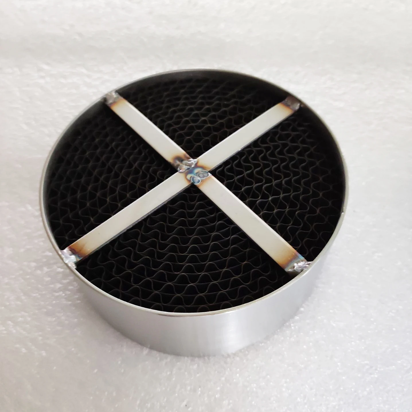 Customized 100Cell High flow honeycomb metal substrate carrier catalyst For sport cars Exhaust