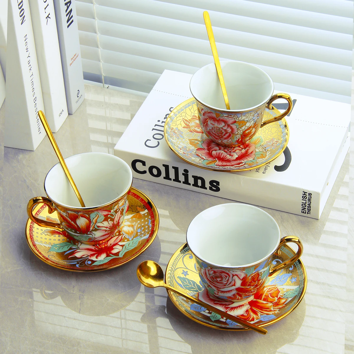 Factory Hot Sale Models Turkey Printing Ceramic European Style Party Home Coffee and Tea Cup Set with Saucer