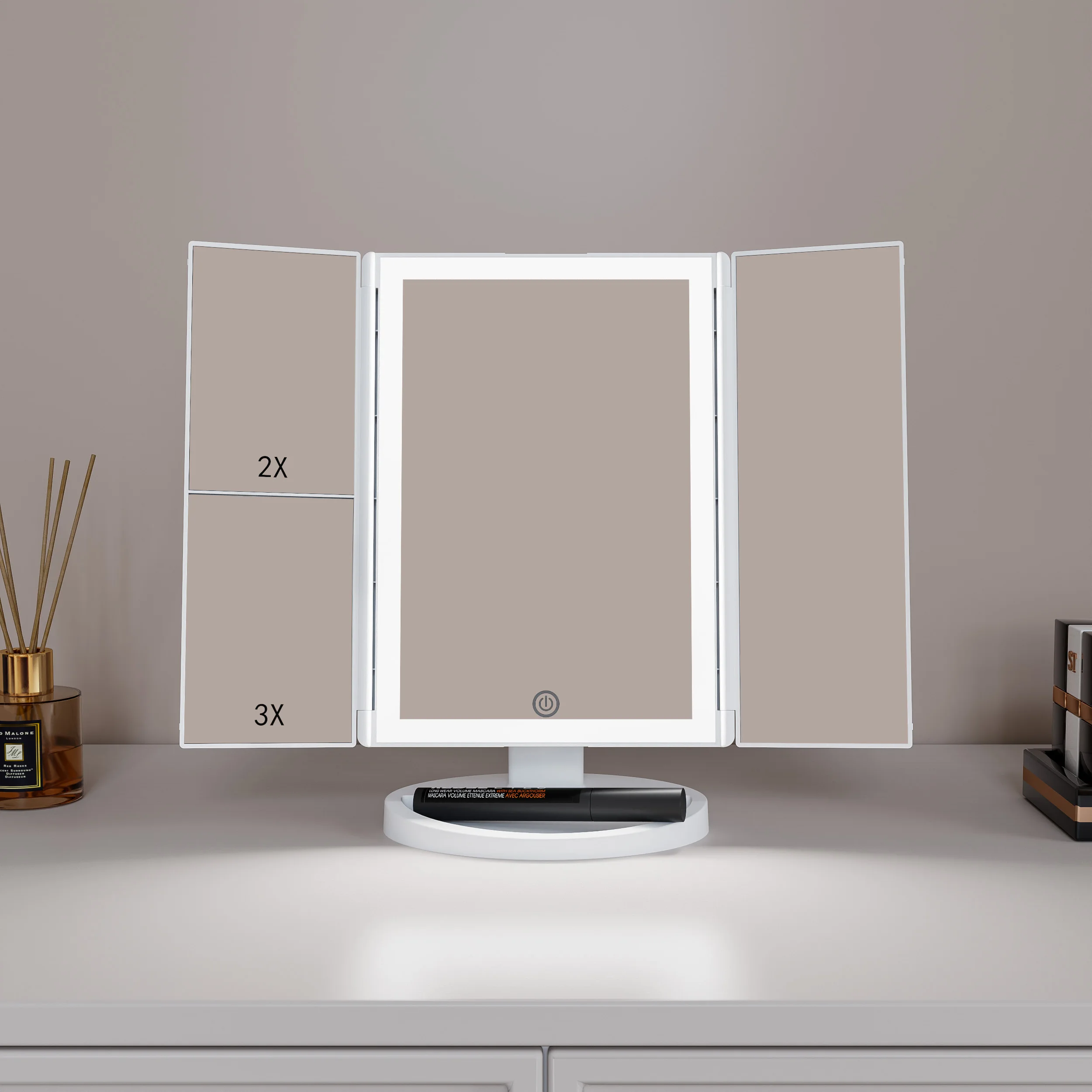 3 Color Lighting Dual Power Supply Portable Travel Cosmetic Foldable Lighted Vanity With LED Lights Trifold Makeup Mirror