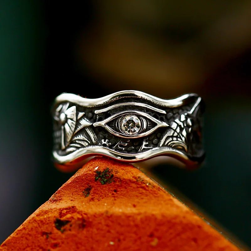 SS8-1220R 2024 New Arrival Stainless Steel Egyptian Anubis Ring Eye of Horus Ring With White Zircon Ethnic Fashion Jewelry