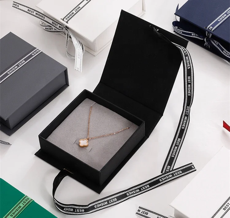 Luxury Stock Flip Open Ribbon Close Paper Cardboard Jewelry Packaging Custom Logo Printed Bracelet Jewelry Box