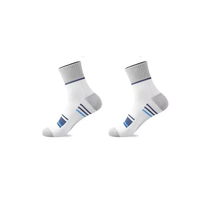 Custom logo Sport Socks Thickened Towel Bottom Breathable Socks Sweat Absorbent Sport Training Crew Socks