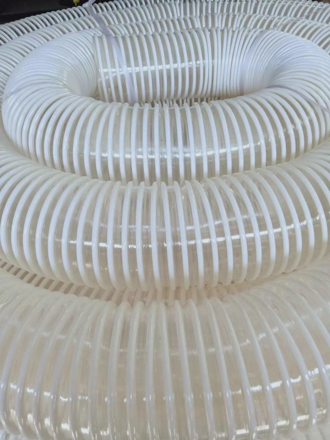 High Pressurized Spiral Pipes Vacuum Rubber Hose PU Plastic Wire Suction Vacuum Hose