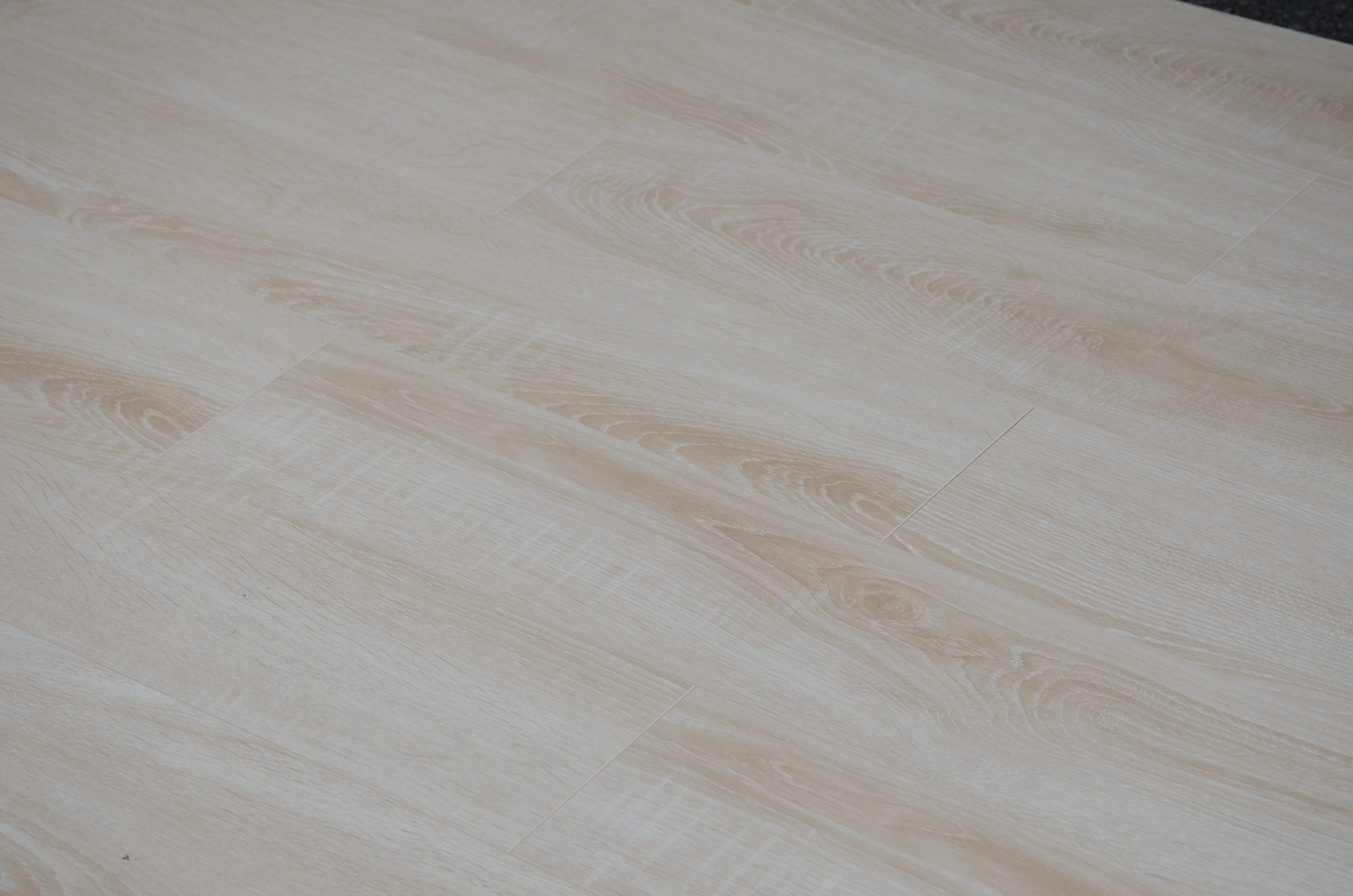 White oak  hardwood 12mm laminate wooden flooring Interior waterproof  wood floor parquet