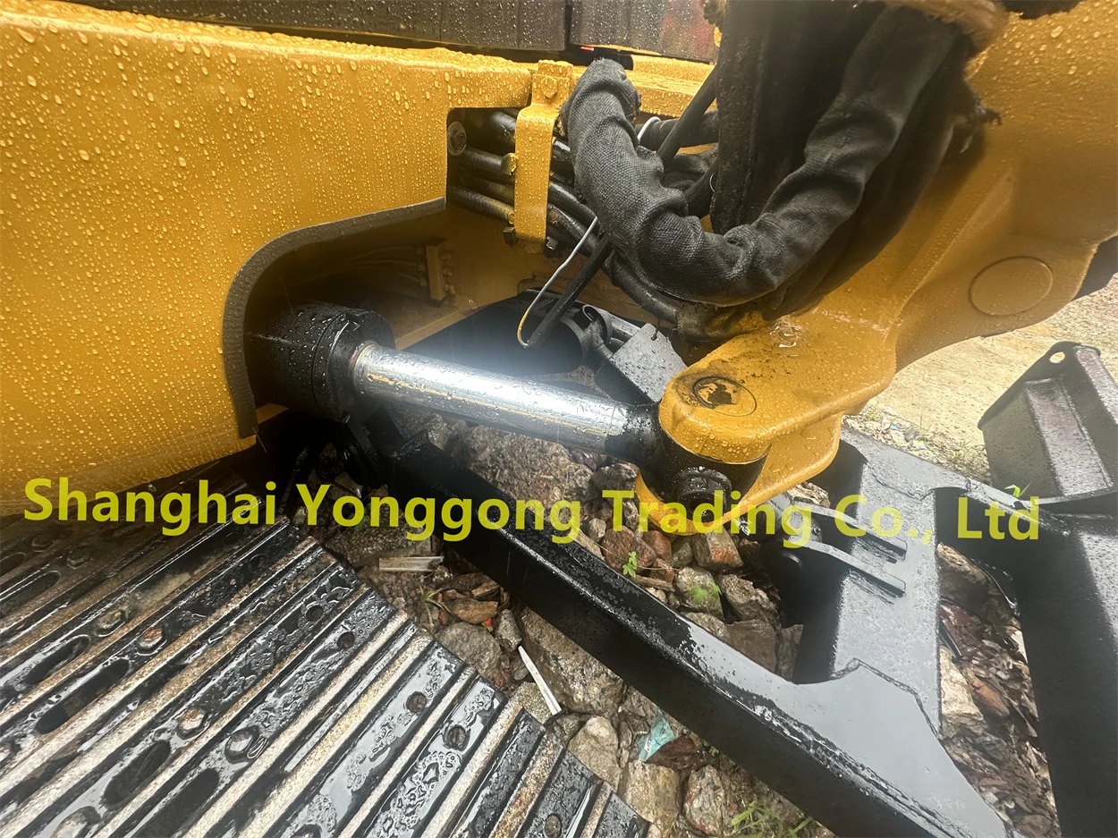 hot sale Japan machine used excavator cat 304 for excavating 4ton mini excavator