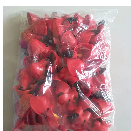 Easy install  water drinker plastic chicken automatic drinking nipple for poultry farm