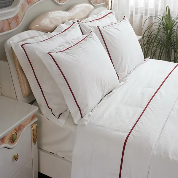 OEM Factory Direct Price Five-star Hotel Bedding Sets Hotel Linens Flat Sheets Set  White 100% Cotton Sets with 2 Pillows