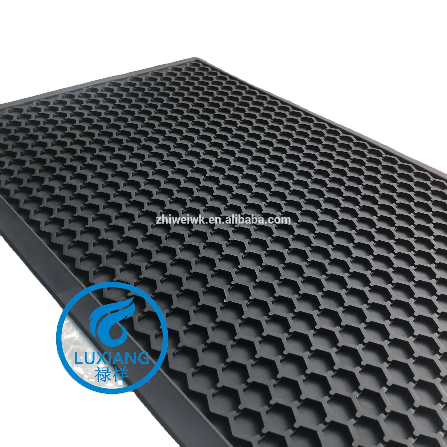 Spot PVC Entry Door  Bathroom Mat  Household Drain Mat  Honeycomb Sterilization Mat