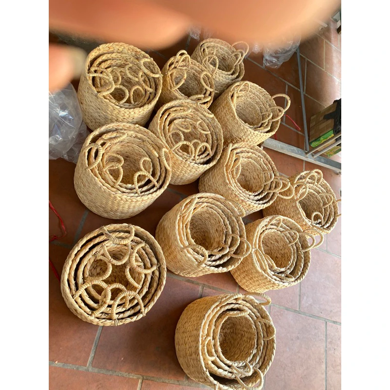 Wholesale Natural Wicker Rectangular Water Hyacinth Basket with Handles Styles for Picnic and Storage FAD7-1