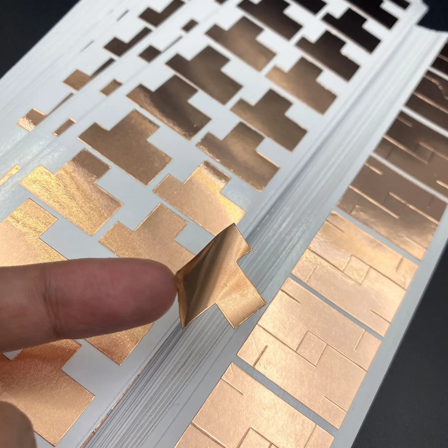 Die-Cutting Conductive Stained Glass Emi Shielding Electrically Conduct Double Sided Copper Foil Strip Tape