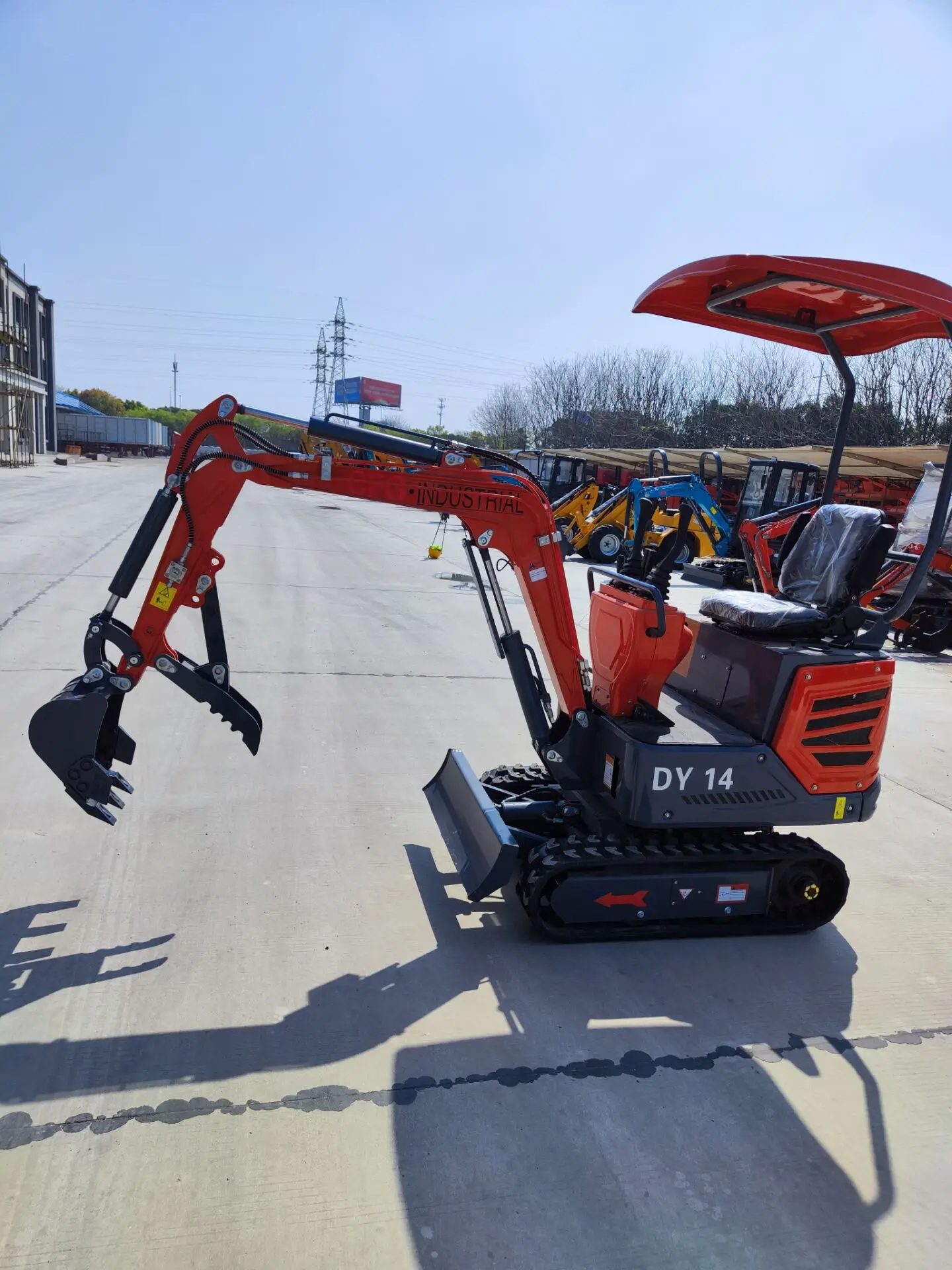 Agrotk 13.5HP 1.4 Ton B&S Mini & Small Excavator, Gasoline For Sale| CFG-DY14