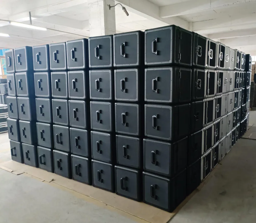 Vinyl and LP/Utility Carrying Case Aluminum Vinyl Record Case To Organizer The CD LP