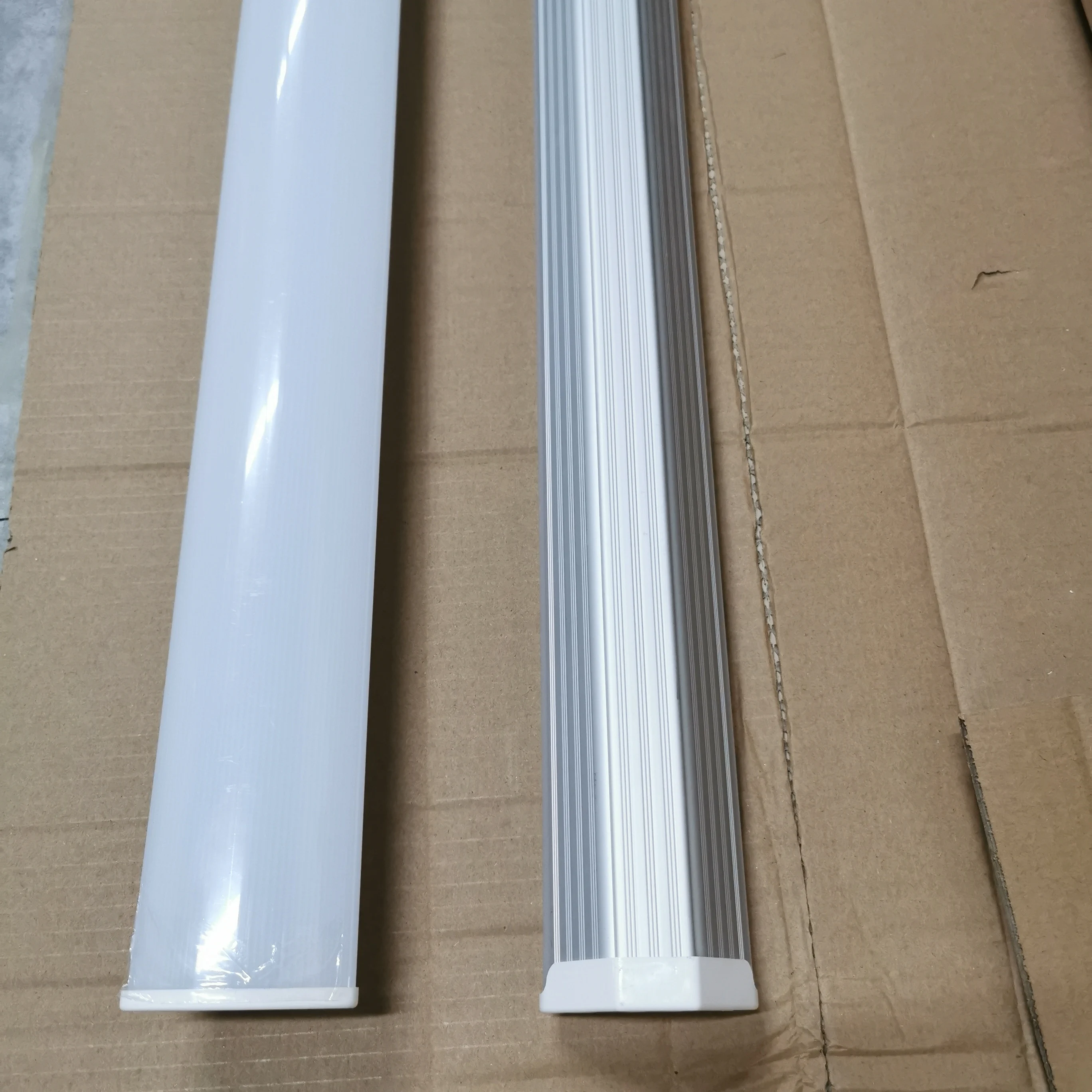 60cm Linear Track Lighting Suspension Light Fixtures Fluorescent Tube 2500lm Pendants Led Highbay