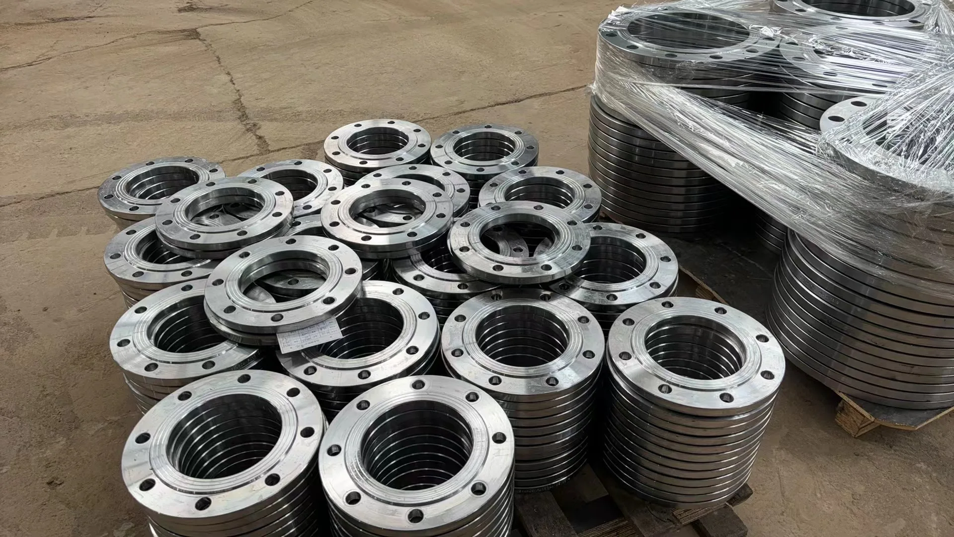 Factory Directly Supply Customized ASME/JIS/DIN/GOST/BS WN/SO/SOP/PL/BL carbon steel flanges