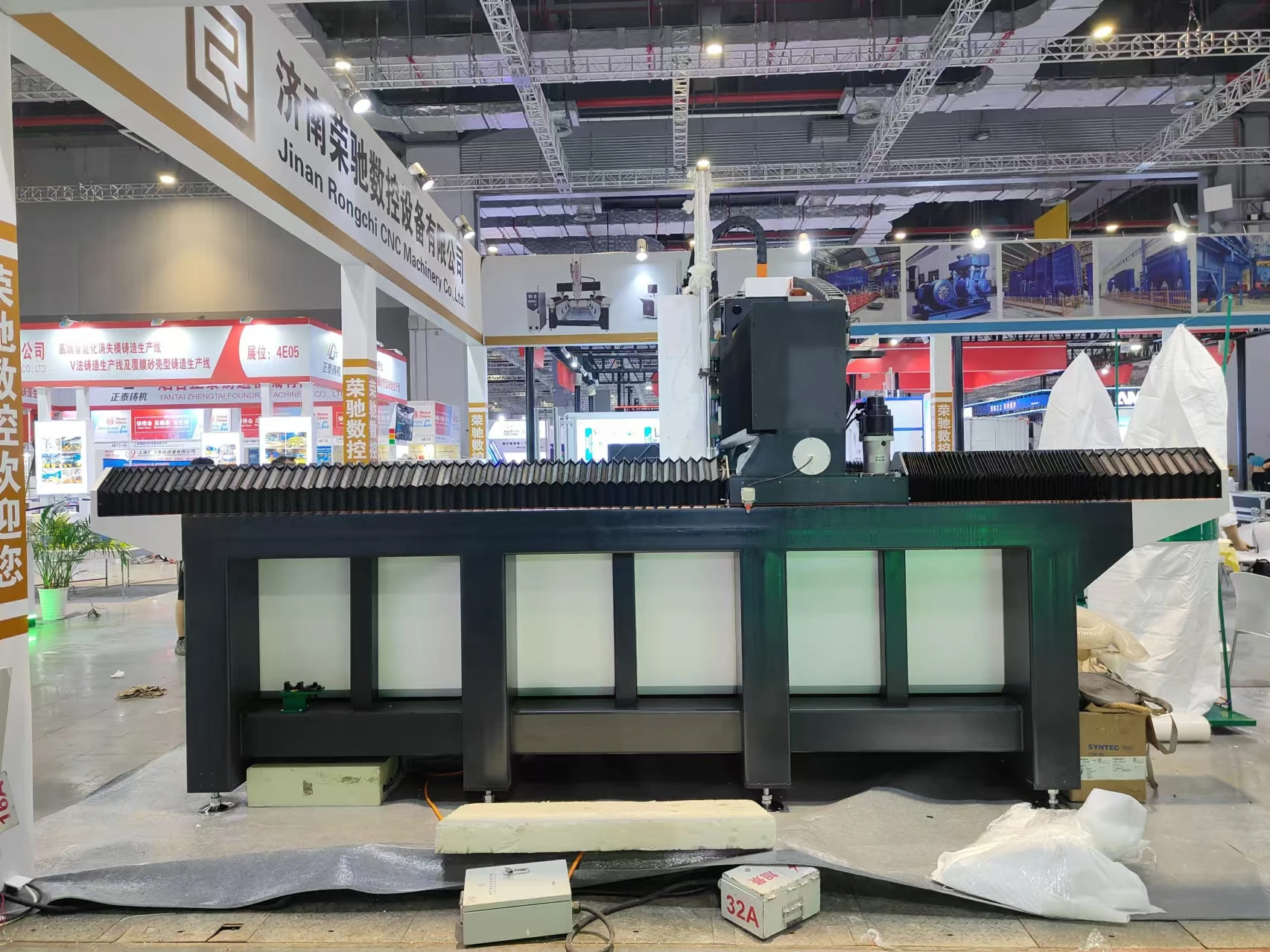 2024 New 5 Axis ATC 3D EPS EVA Foam Plastic CNC Cutting & Engraving Machine Wood Router for Foam Carving