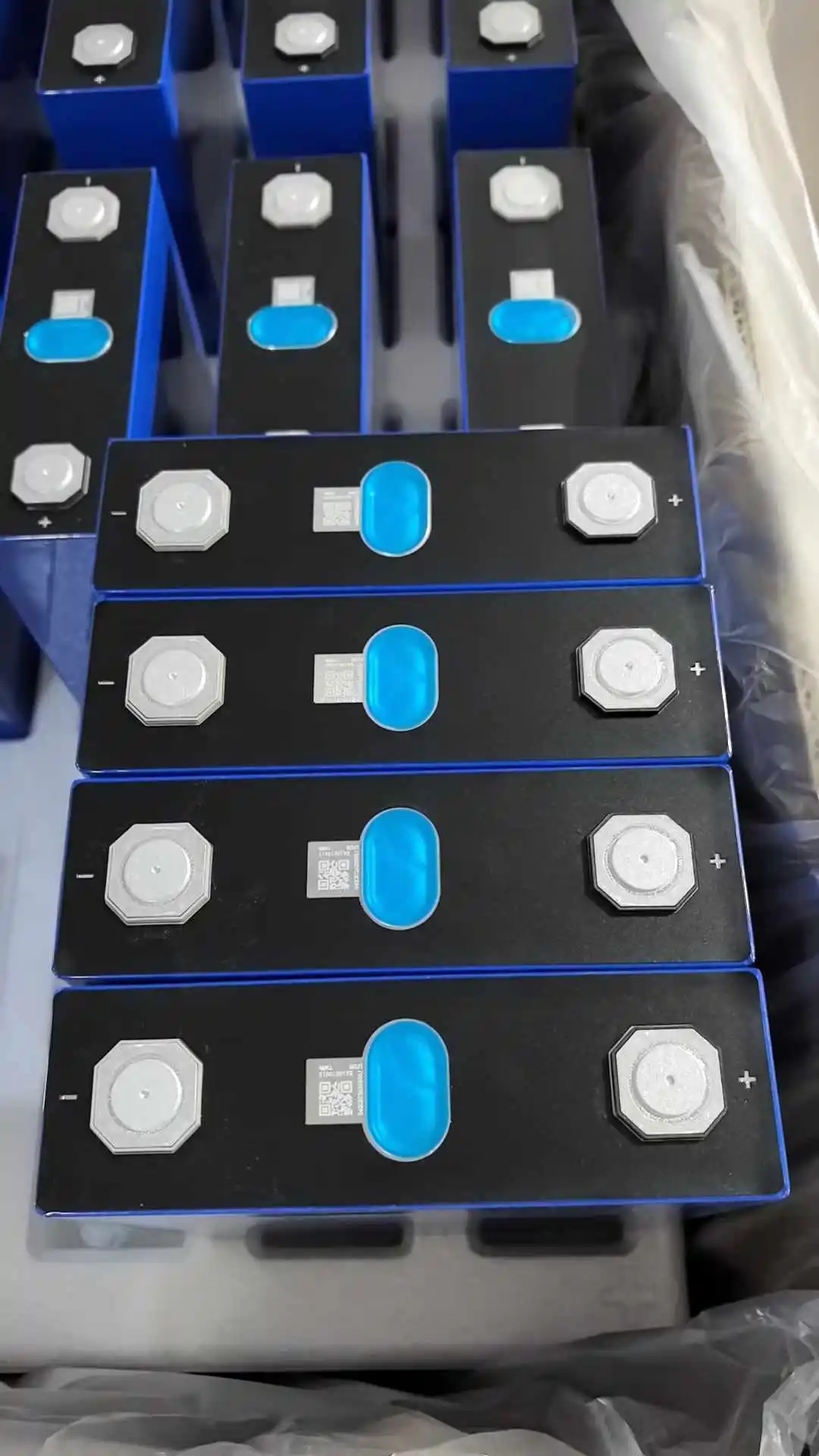 2024 New EV Lifepo4 Rechargeable 3.2V 230Ah A Grade Batteries Lithium Prismatic Cell Solar System Boat RV Lithium Ion 230ah