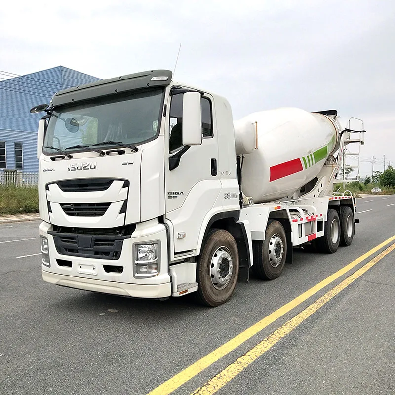 1SUZU GIGA 8x4 Concrete Mixer Truck 8CBM Mixing Drum Cement Mixer Truck for Sale