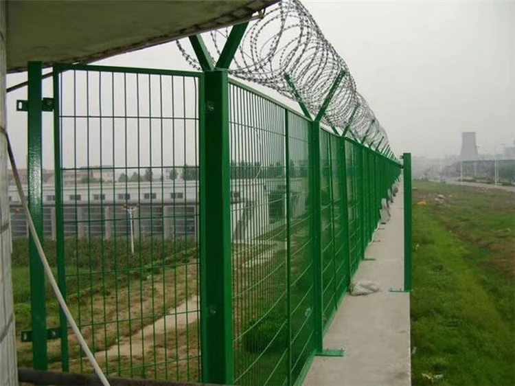 airport fence6.jpg