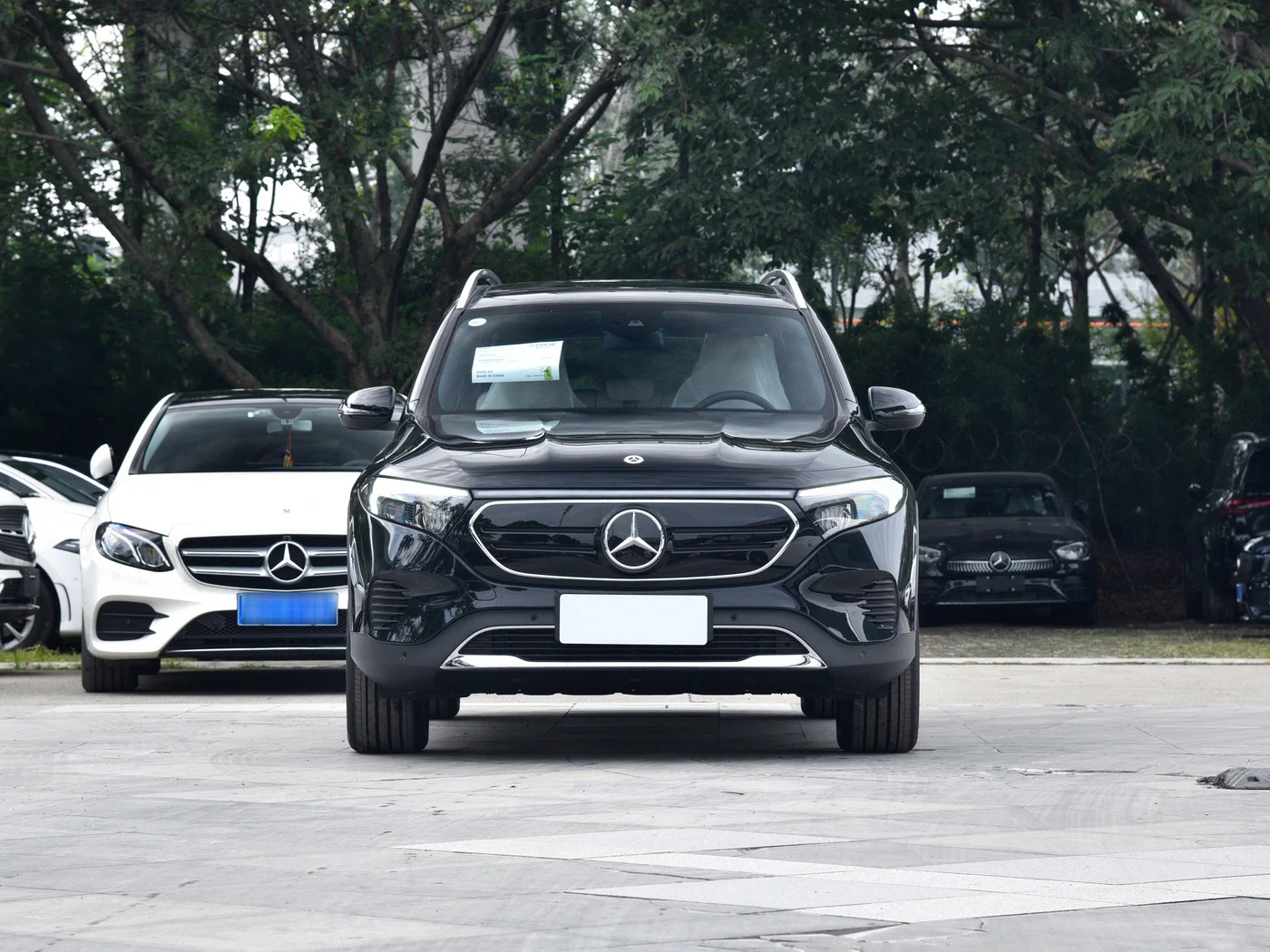 Поставка с завода Mercedes Ben z EQB 260 350 4matic 600 км 215 кВт электронные автомобили В Китае