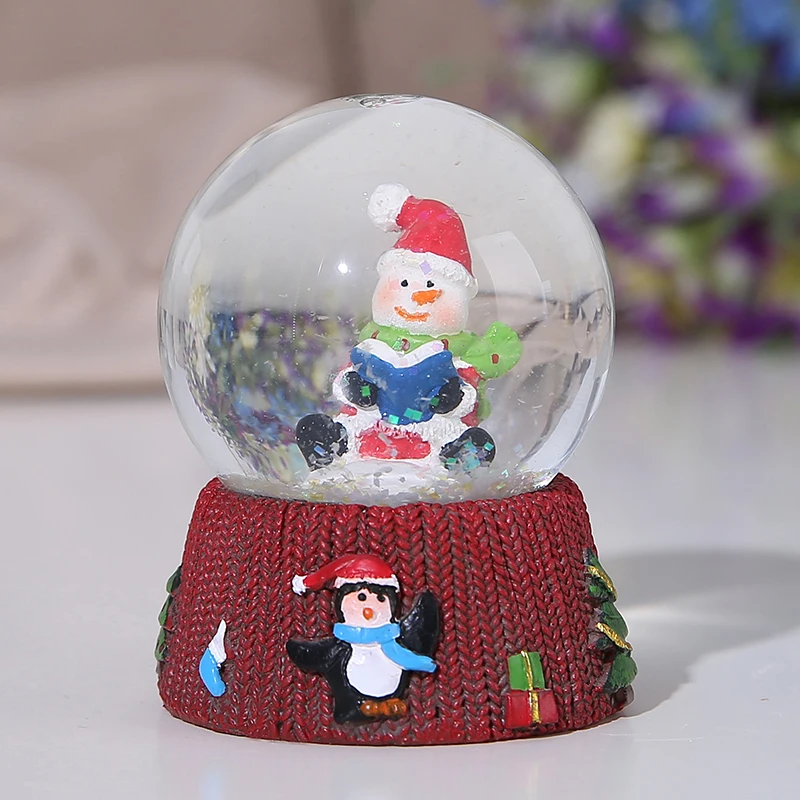 OEM Wool Design Decoration with Christmas Snowball Snow Ball Home Decoration Water Globe