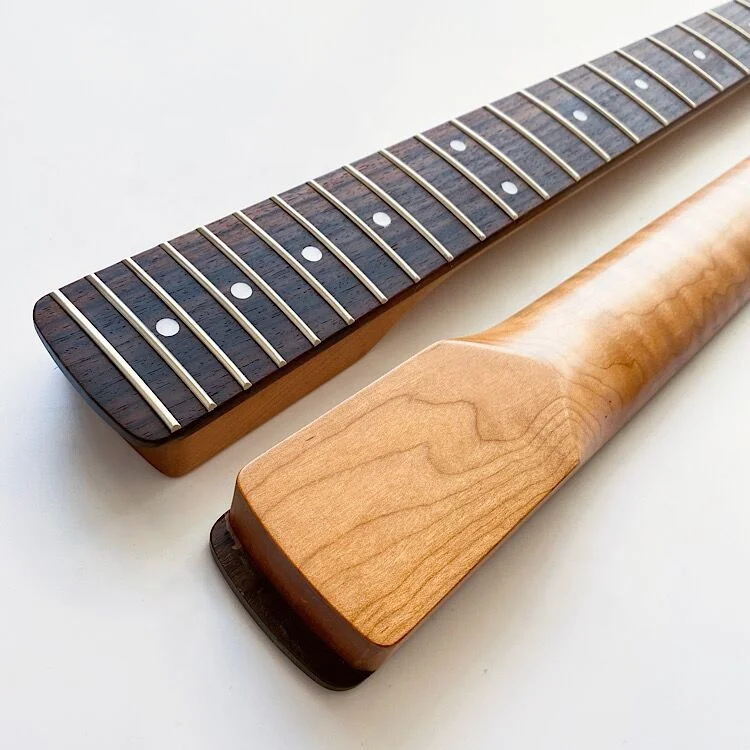 Custom 22 Frets Electric Guitar Neck ST Roasted Flame Maple Guitar Necks for Sale