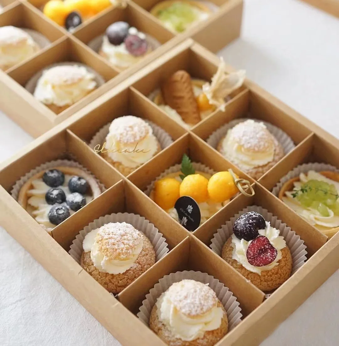 XJH Dessrt Packaging Boxes for Biscuits and Cakes Wedding Favor Boxes for Cake Slice Clear Cupcake Boxes with White Base