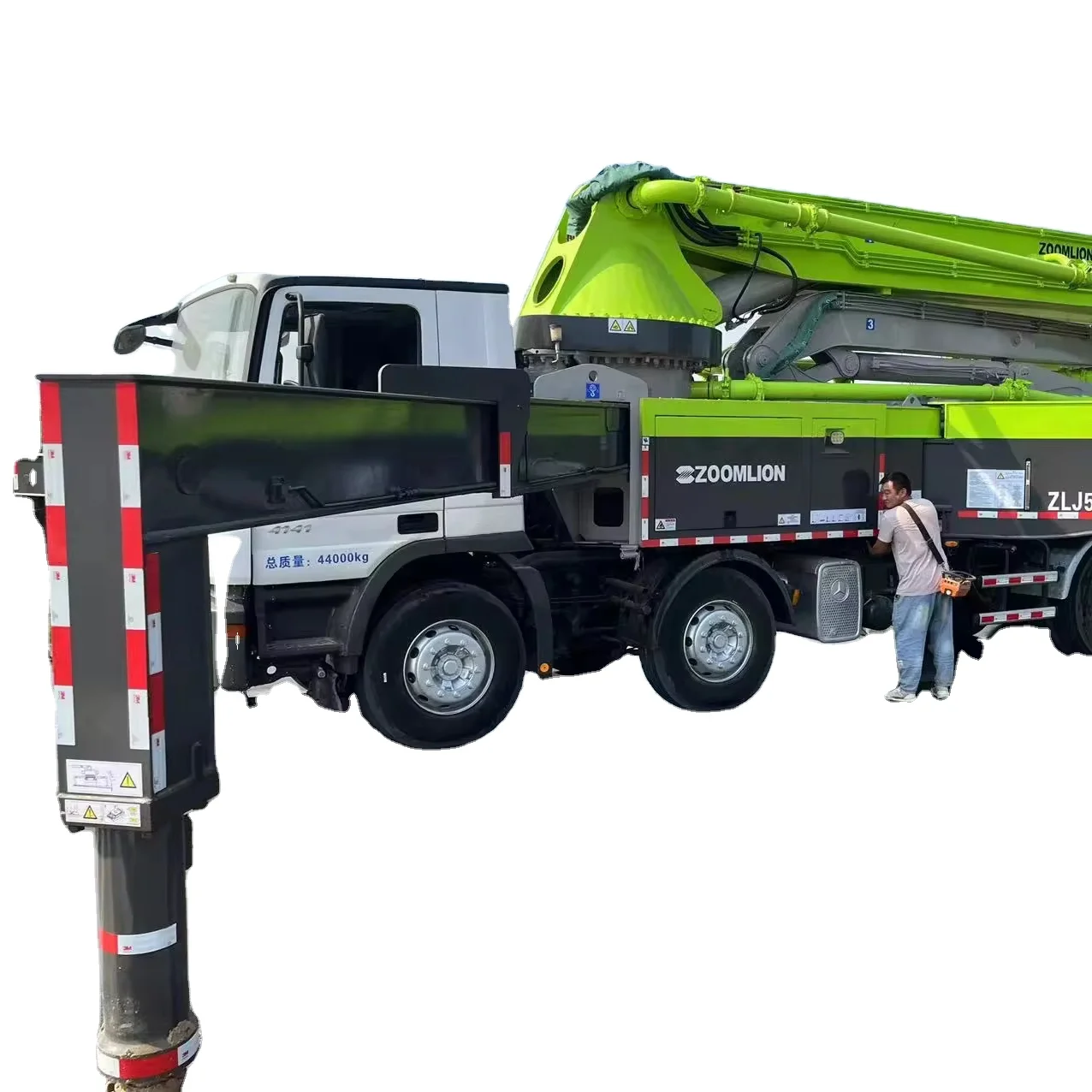 original zoomlion 52m pump truck 56m pump truck used zoomlion pump truck