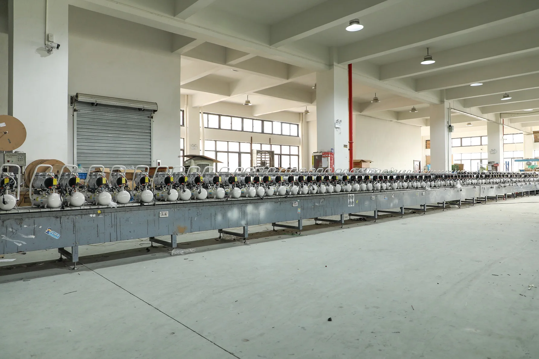 Portable Ac power high quality industrial quiet dental low noise oilless wholesale air compressor manufacture