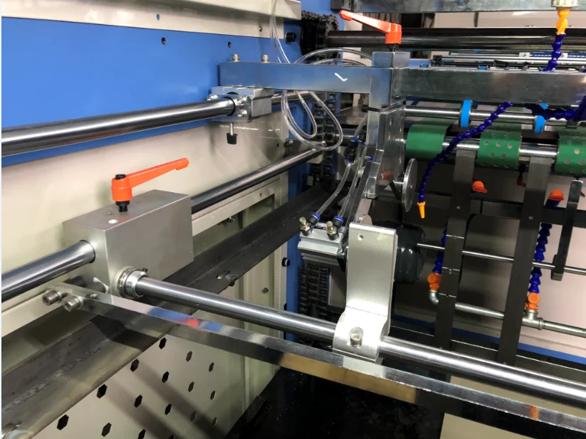 BOPP OPP cardboard paper box disc cutter chain knife film laminator machine (ZFM-1080B)