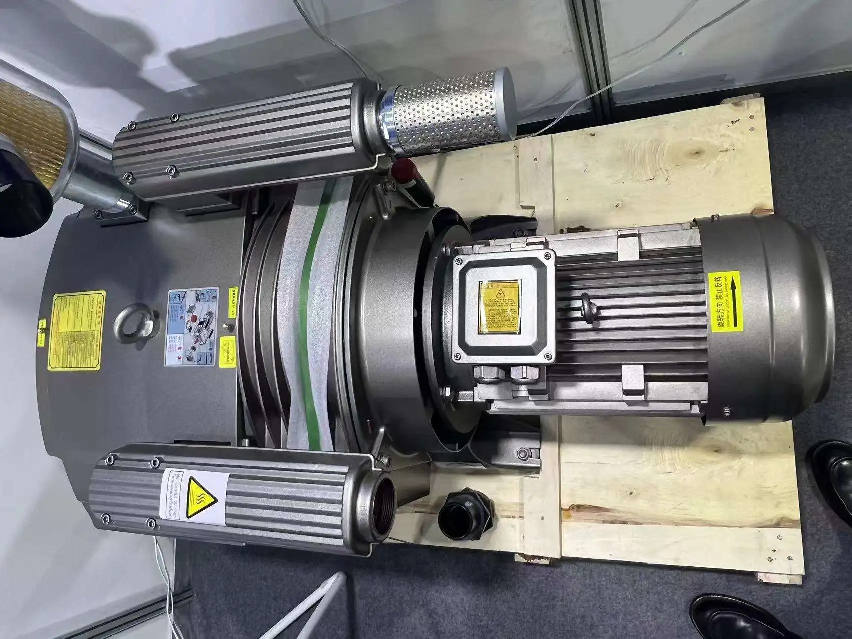 China Manufacturer Oil Less Rotary Vane Dry vacuum pump for CNC machine and print press