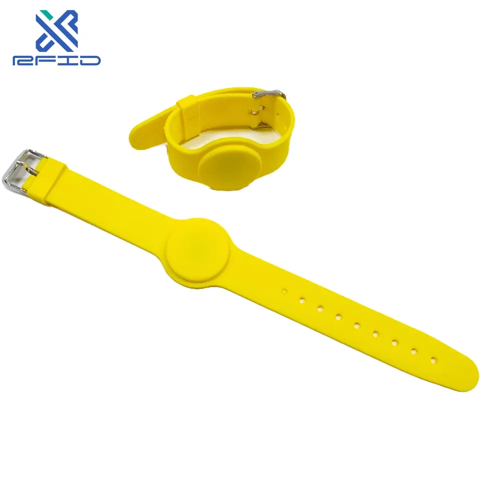 Factory Price Writable Waterproof Passive Nfc Bracelet Rfid Silicone Wristband